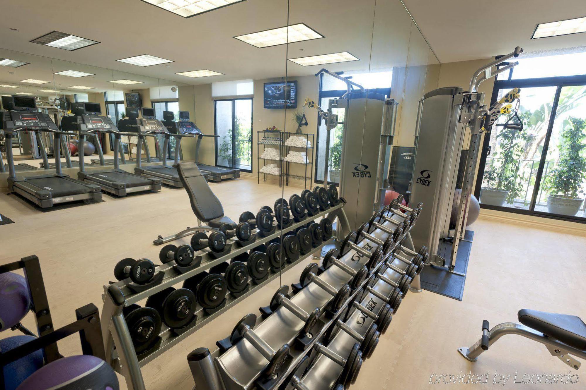 Hyatt Regency Newport Beach West Servizi foto